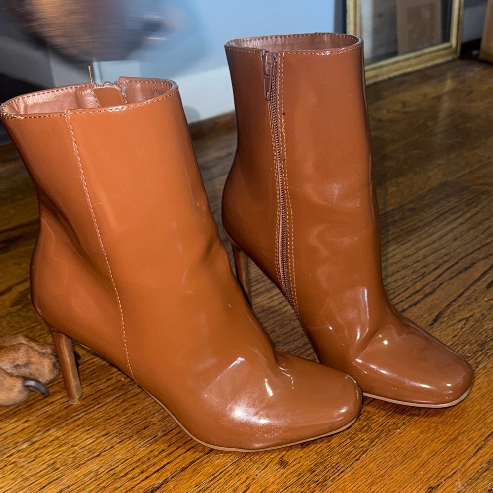 Anne Michelle Brown Heeled Boots - Picture 3 of 5